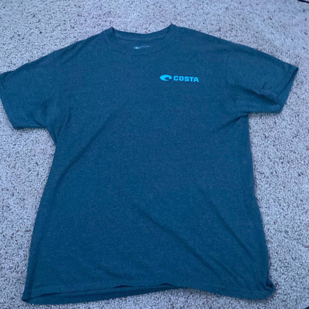 Costa size M t shirt